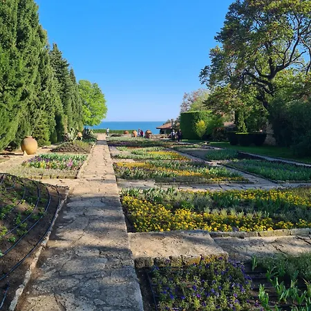 Paris Relax Zone Balcic