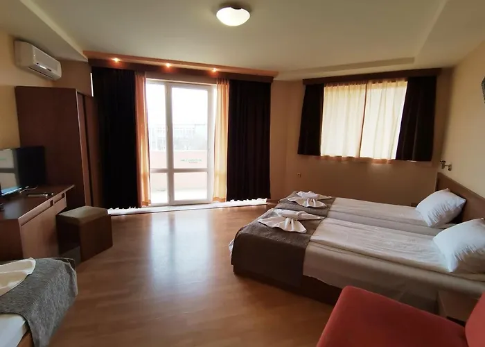 Paris Relax Zone 3* Balcic