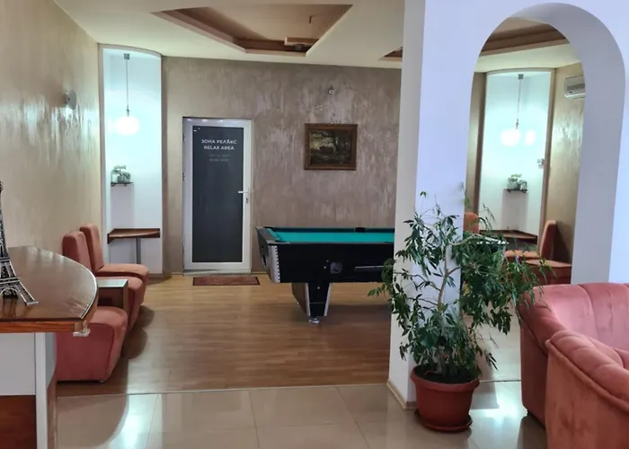 Paris Relax Zone 3* Balcic