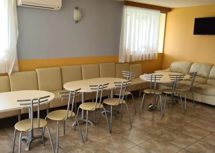 Hotel Paris Relax Zone 3*